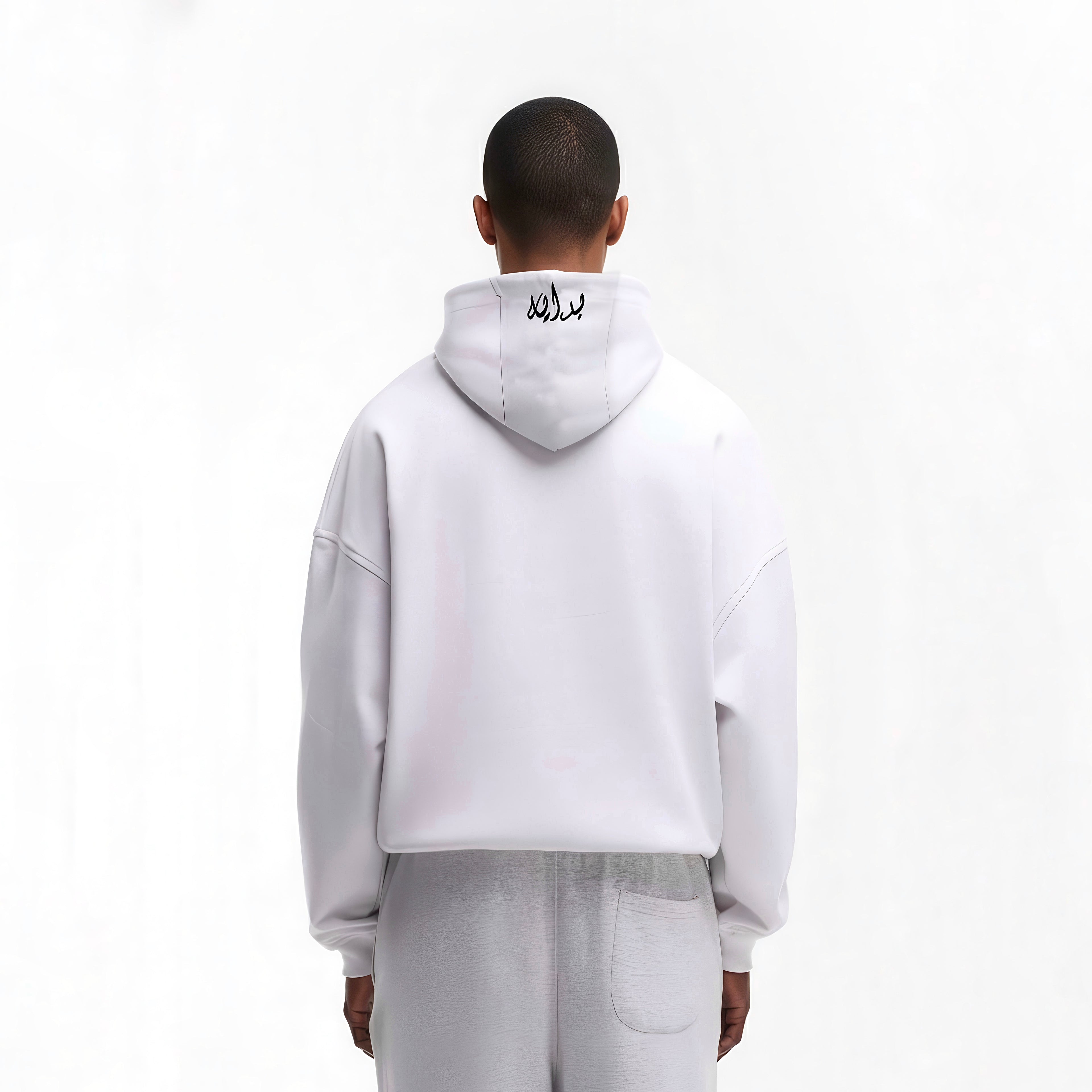 BASIC WHITE HOODIE